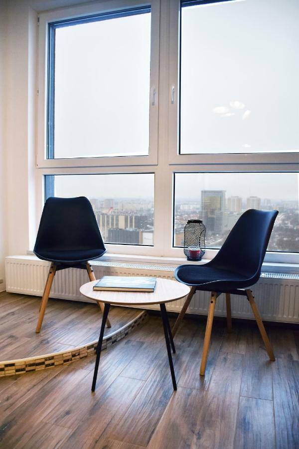 Apartments Aura Sky By Noclegi Renters Varsovia Exterior foto